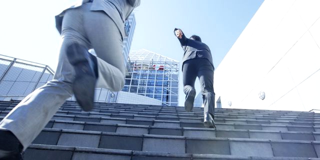 転職活動の間の資格取得について